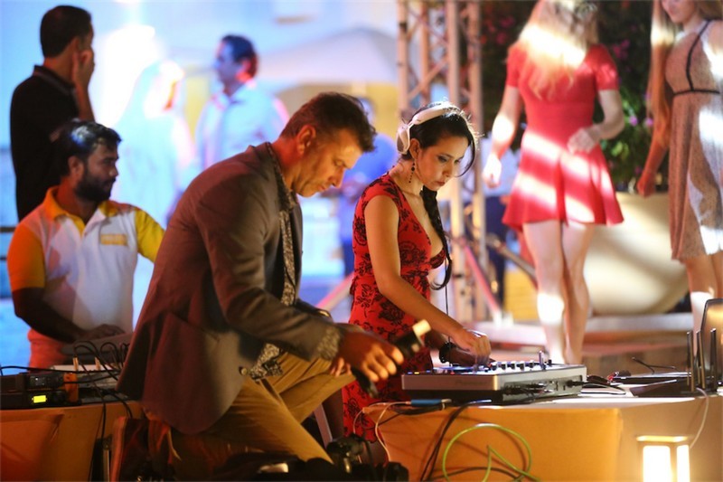 Salsa Night at Eastern Mangroves Hotel and Spa by Anantara